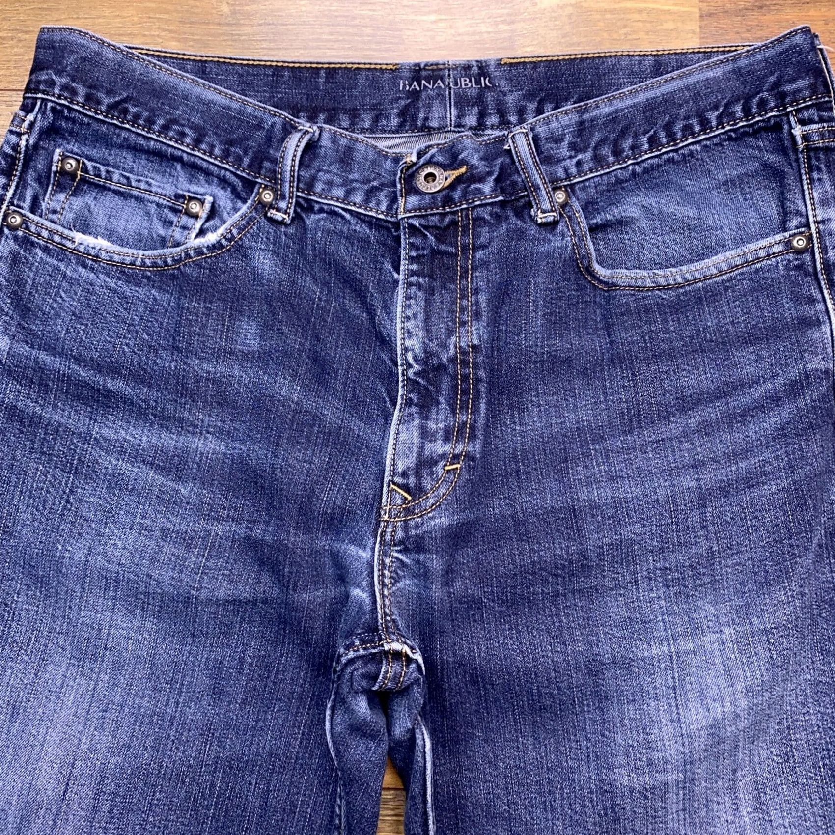 Banana Republic Banana Republic Jeans Mens 34x31 Straight Regular Denim Blue 5-Pocket Modern Mid Rise Belt Loops Pocket Buttons Vintage No Size US 34 / EU 50 - 3 Thumbnail