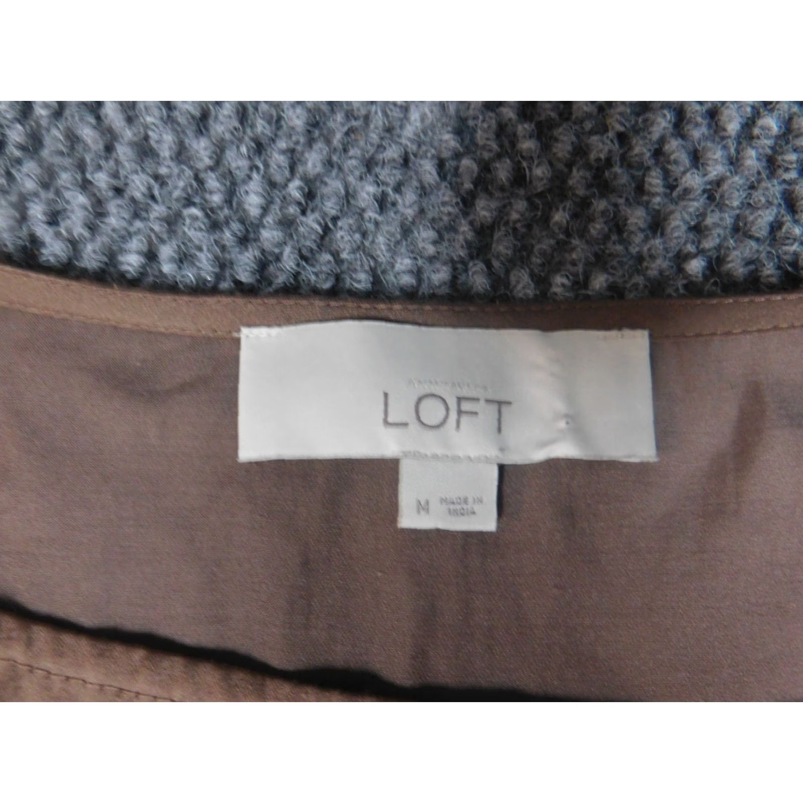 Ann Taylor Loft Shirt Womens M Brown Pullover Sleeveless Collared Button Blouse Casual Polyester Down Regular Modern Basic Ann Taylor Loft Size M / US 6-8 / IT 42-44 - 5 Thumbnail