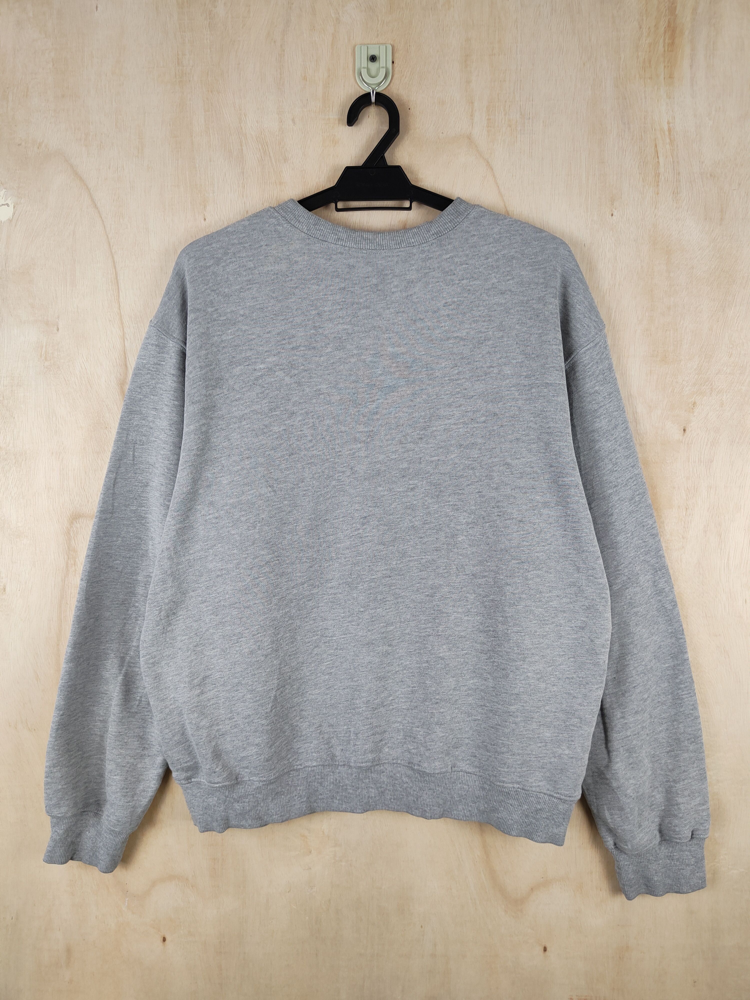 Japanese Brand × Vintage Love Thirteen Gray Sweatshirts #S2518 Size US L / EU 52-54 / 3 - 8 Thumbnail