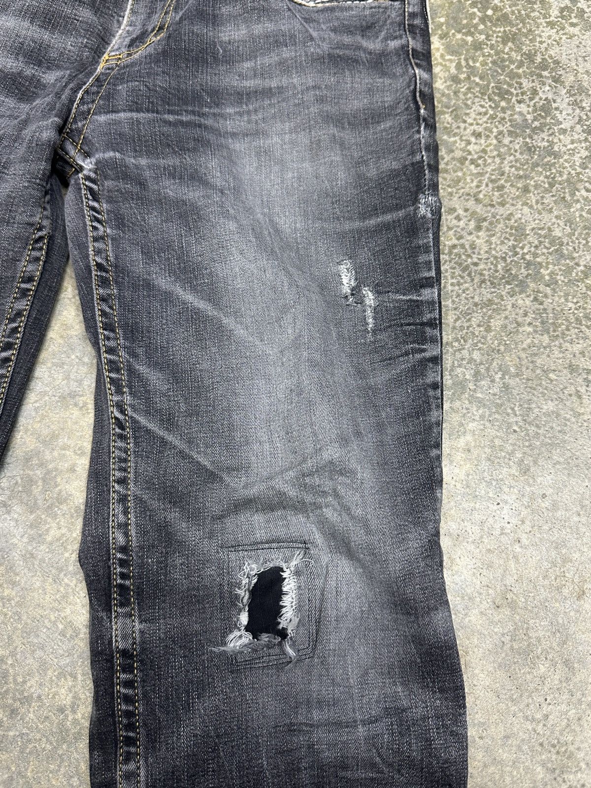 Ed Hardy × Japanese Brand Red Pepper distressed Denim Rare Design Size US 31 - 6 Thumbnail