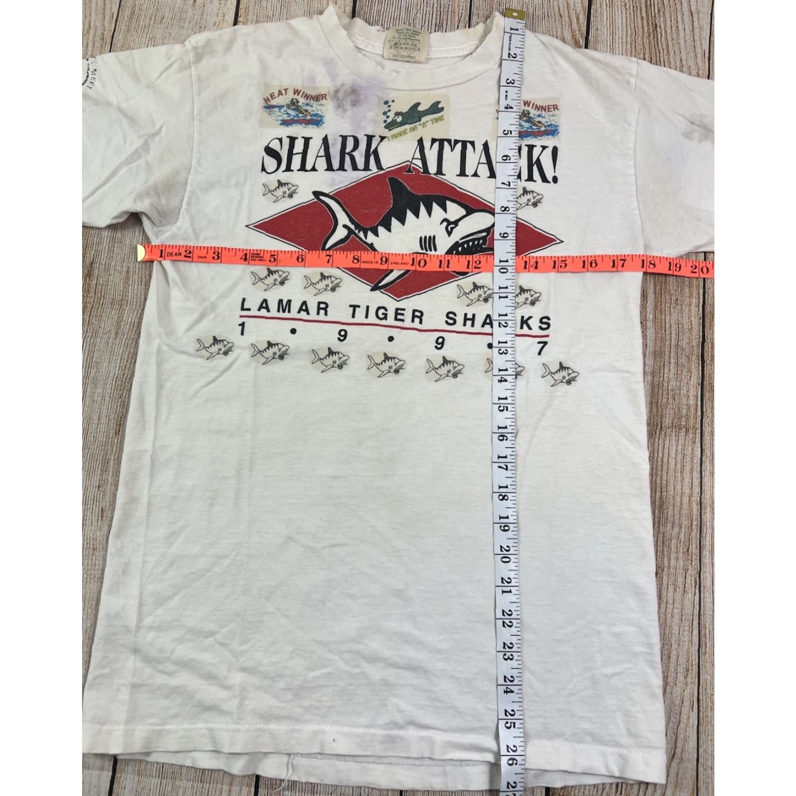Vintage VINTAGE Prairie Mountain T-Shirt Shark Attack 90s Lamar Tiger Sharks Beach White Short Sleeve Graphic Print Size M Men Size US M / EU 48-50 / 2 - 3 Thumbnail