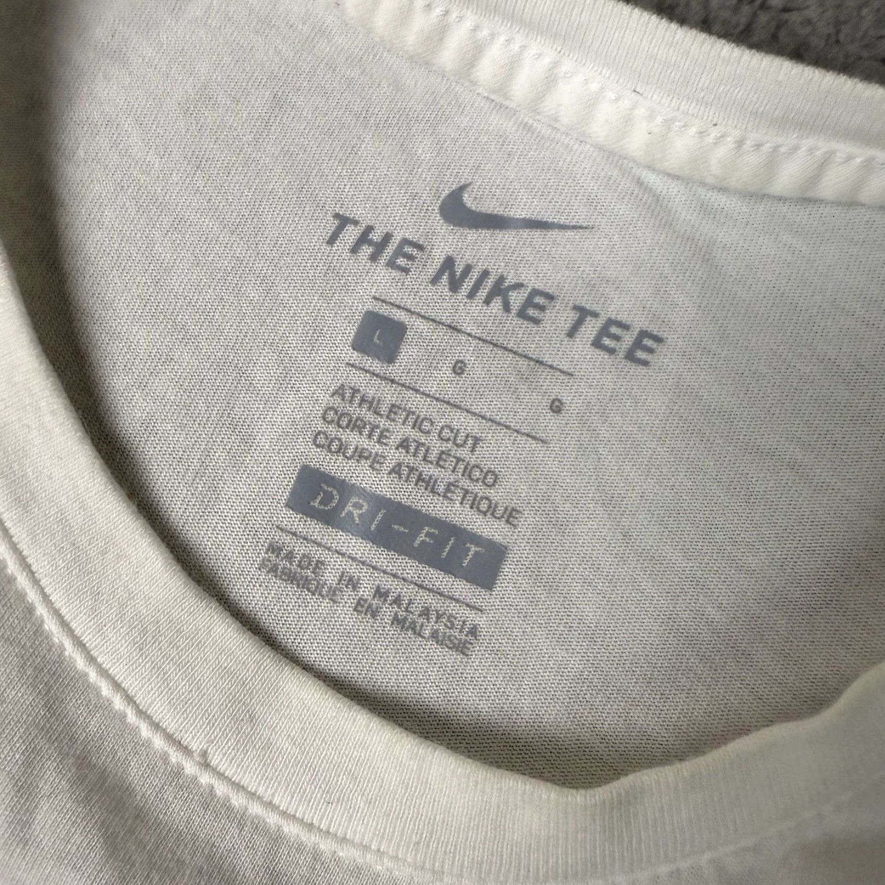 Nike Nike Dri-Fit T Shirt Adult Large White Basketball Court Hoop Ball Just Do It Tee Size US L / EU 52-54 / 3 - 5 Thumbnail