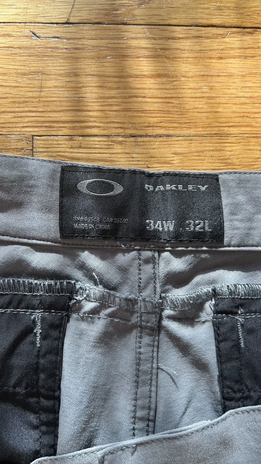 Oakley Oakley gray work pants Size US 34 / EU 50 - 2 Thumbnail