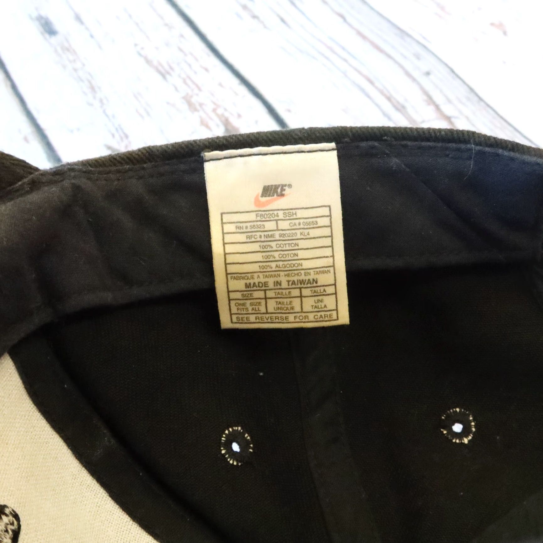 Nike Vintage Nike Swoosh Hat Cap Strapback Big Logo Swoosh Black Men One Size XS? Size ONE SIZE - 6 Thumbnail