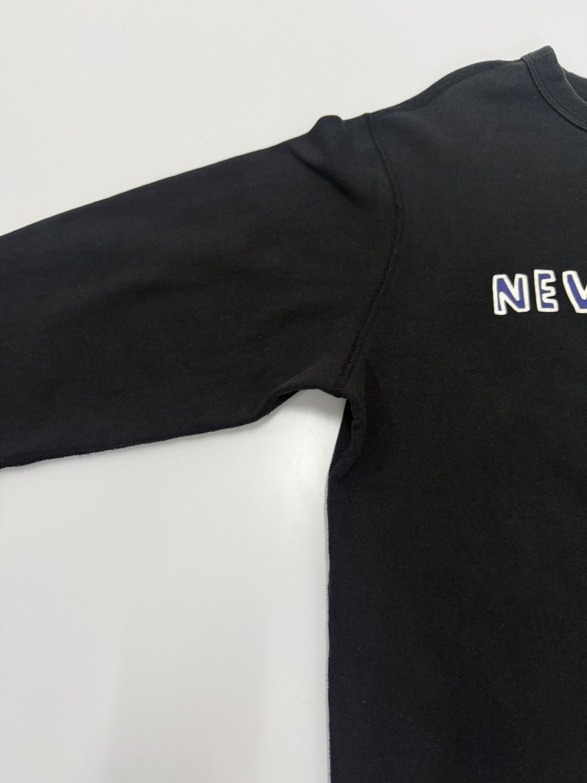 Keith Haring 🔥 Vtg Keith Haring "Pop Art" Uniqlo Roundneck Sweatshirt - L Size US L / EU 52-54 / 3 - 5 Thumbnail