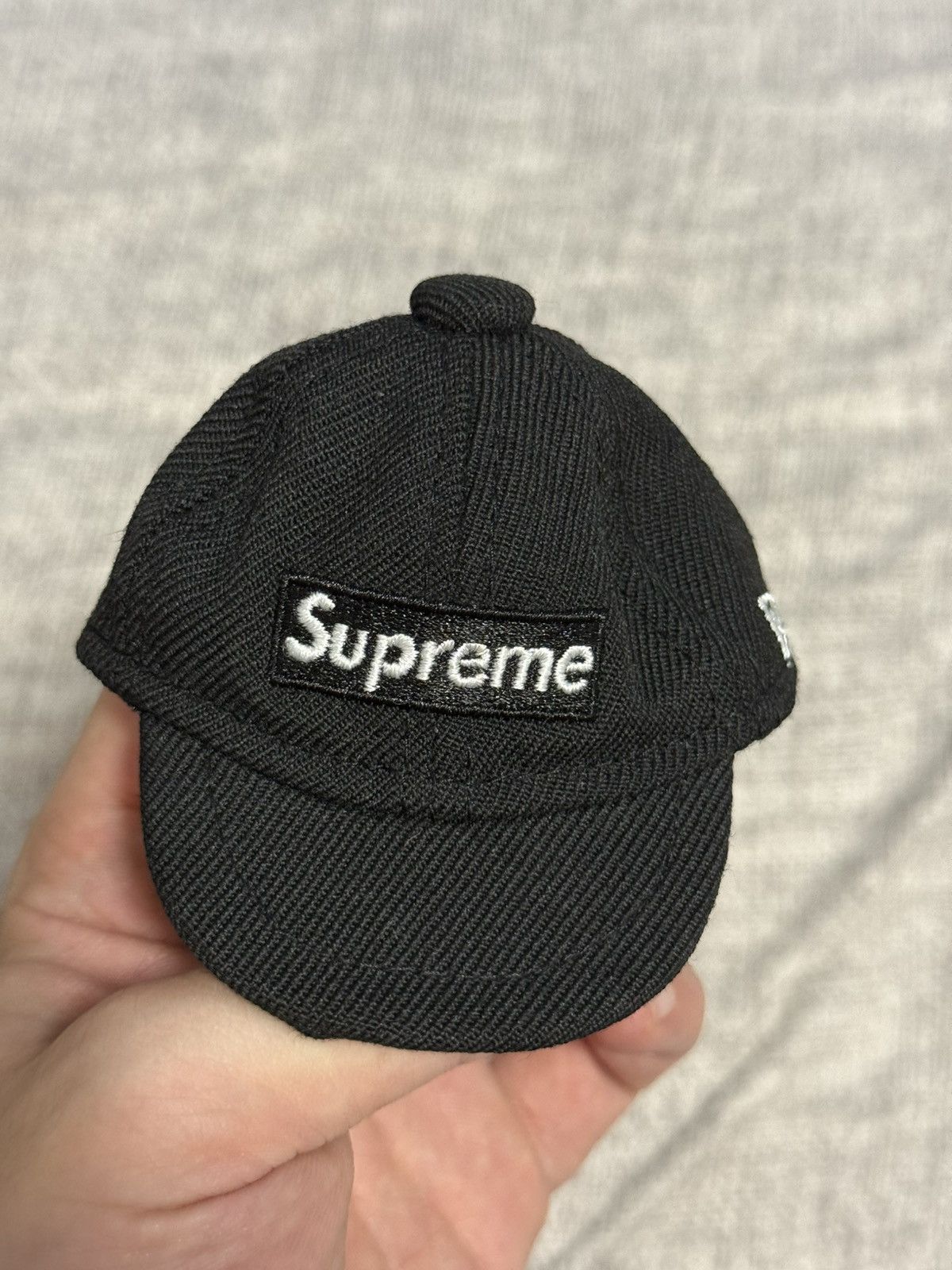 Supreme New Supreme Woven Straw Mat Red & Black | Grailed