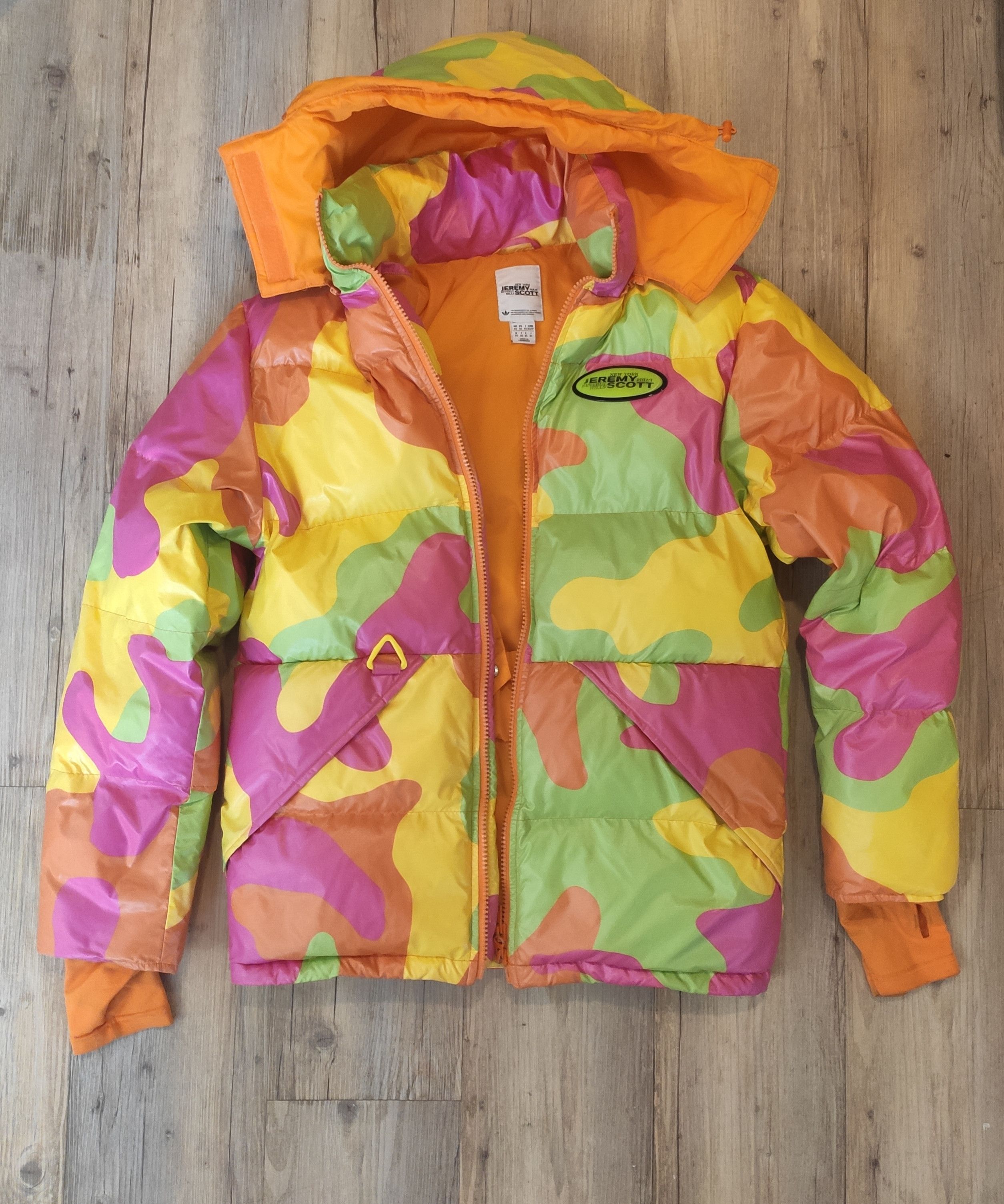 Adidas × Jeremy Scott Neon Camouflage puffer.Like Vetements or Balenciaga Size L / US 10 / IT 46 - 7 Thumbnail