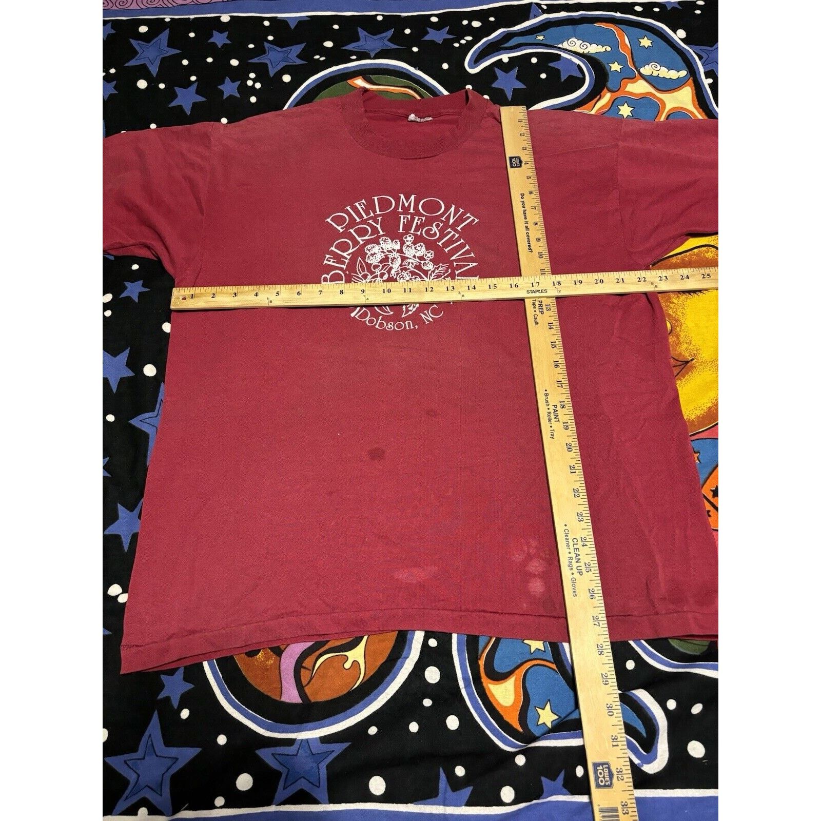 Other Vintage Piedmont berry festival faded red T-shirt Size XL Size US XL / EU 56 / 4 - 7 Thumbnail