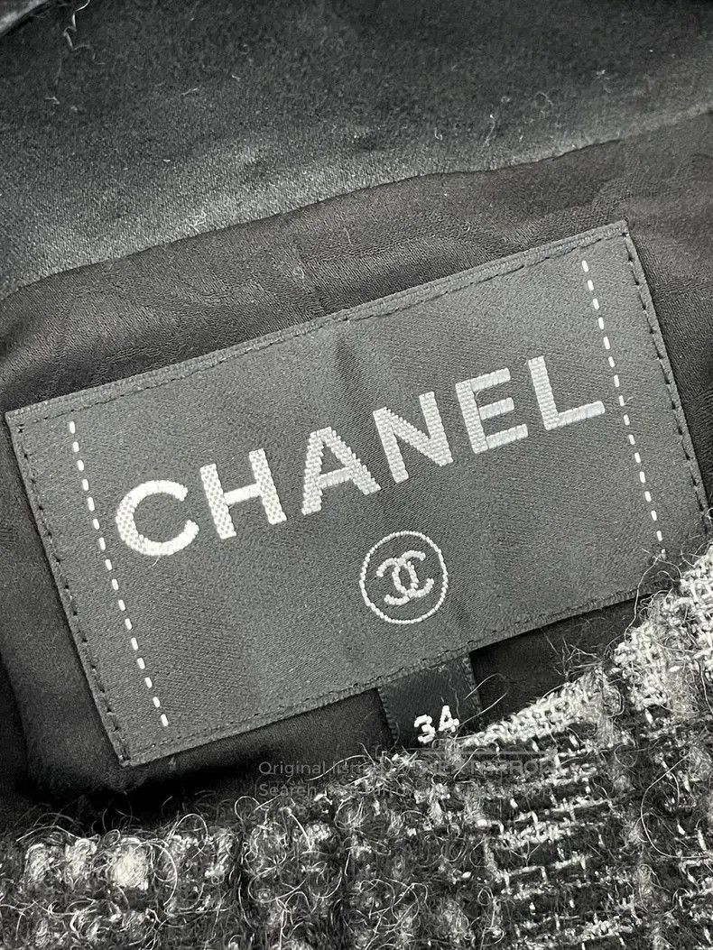 Chanel Chanel Gray Plaid Two-Piece Jacket. Size US XS / EU 42 / 0 - 5 Thumbnail