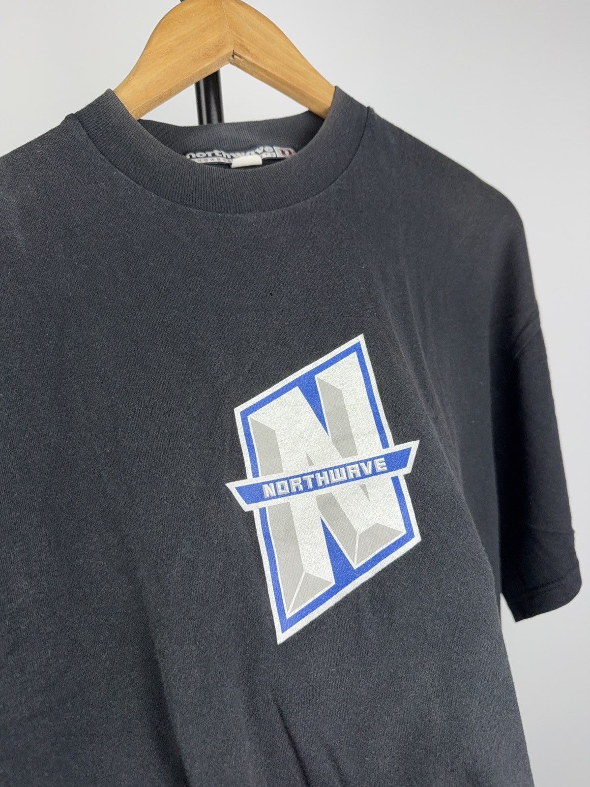 Vintage 90s Retro Vintage Northwave Snowboards Logo Rare T-Shirt Y2K Size US L / EU 52-54 / 3 - 2 Thumbnail