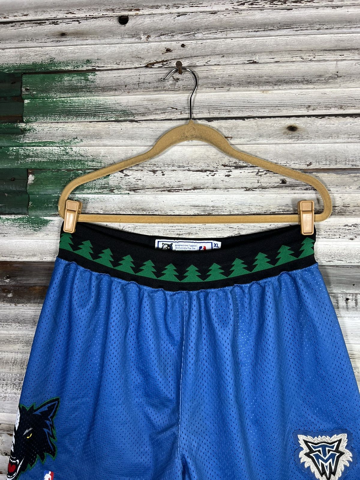 Starter × Vintage Vintage Minnesota Timberwolves Starter Shorts Size US 36 / EU 52 - 3 Thumbnail