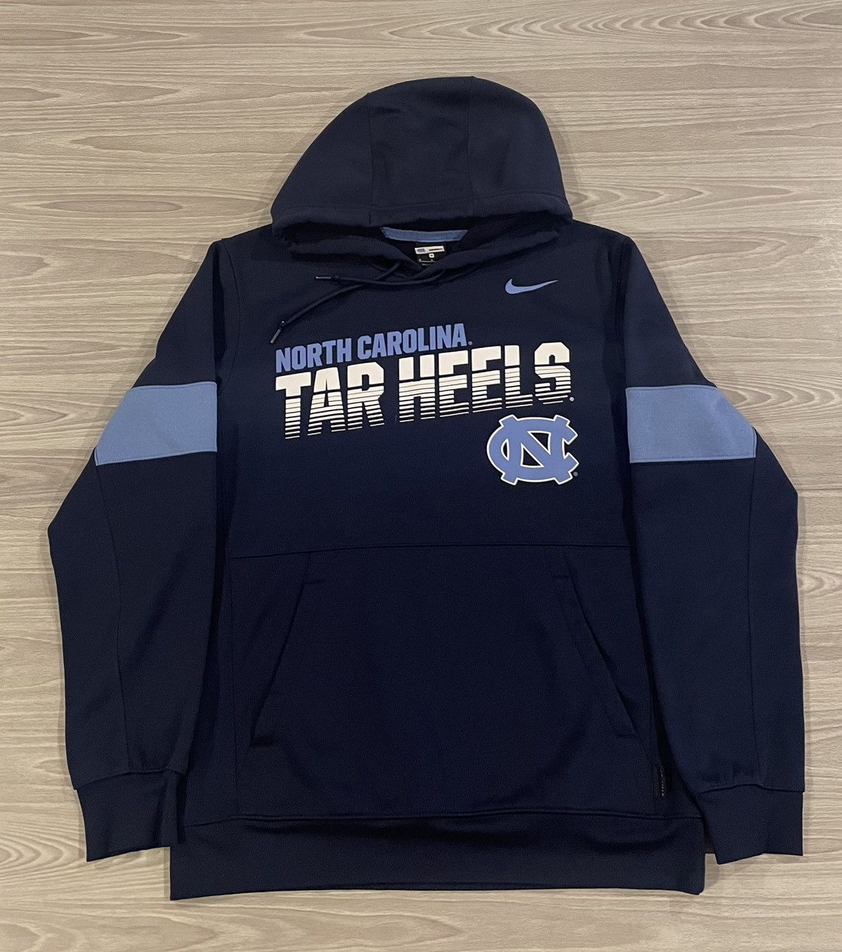 Nike Nike UNC North Carolina Tar Heels Hoodie Men’s Size Medium Size US M / EU 48-50 / 2 - 1 Thumbnail