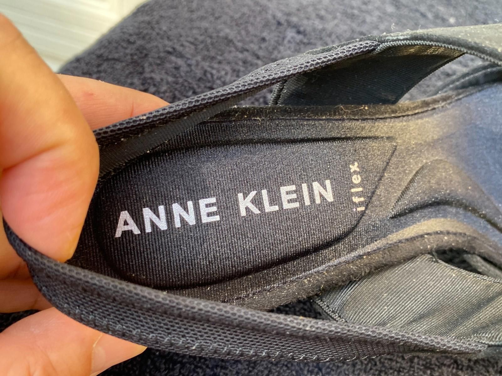 Designer Women's ANNE KLEIN Intime Stretch Kitten Heel Pumps S621 Size US 8.5 / IT 38.5 - 5 Thumbnail