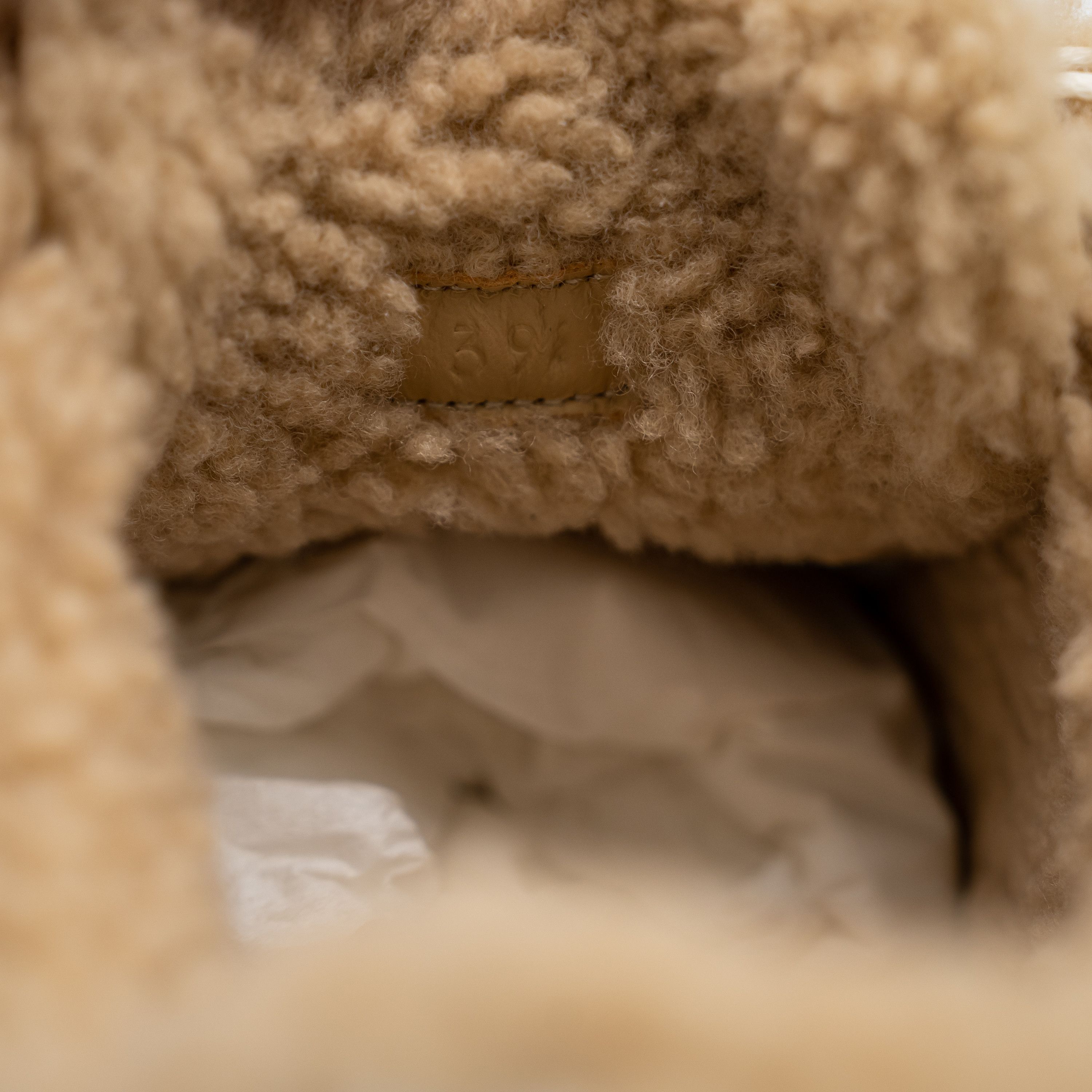 Gucci 9.5 US Gucci Ace GG Brown Mutton Fur Shearling Web Sneakers Size US 9.5 / IT 39.5 - 12 Thumbnail