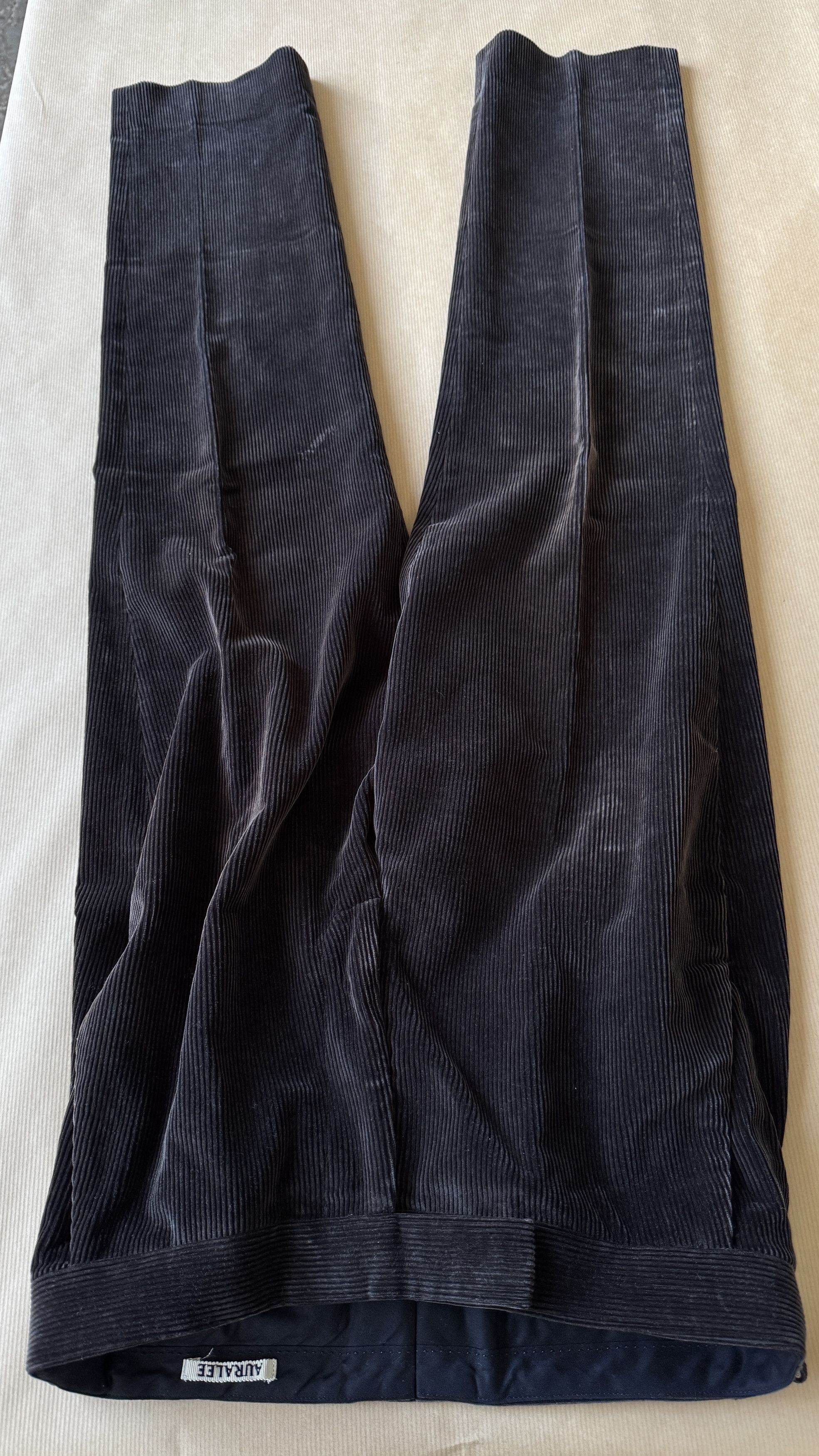 パンツ WASHED CORDUROY TAPERED SLACKS[A9AP02FN] AURALEE】WASHED Corduroy Tapered SLACKS