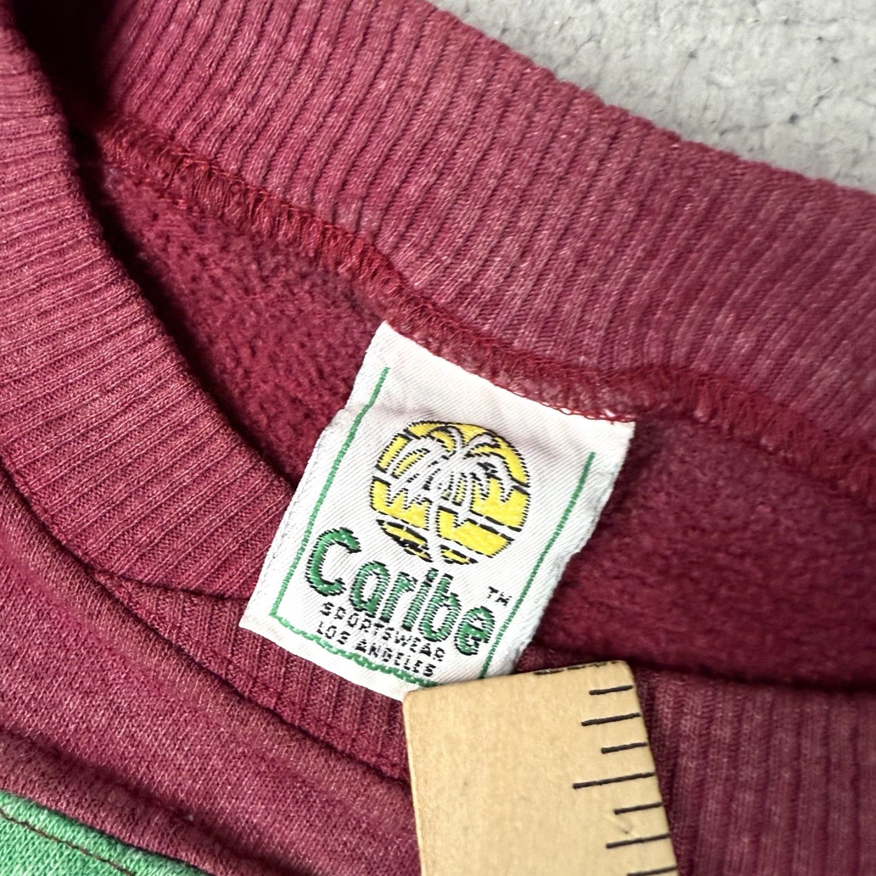 Vintage VINTAGE Yosemite Sweatshirt Adult S Red National Park Graphic 80s 90s Nature Outdoor Retro Crew Neck Pullover Size US S / EU 44-46 / 1 - 6 Thumbnail