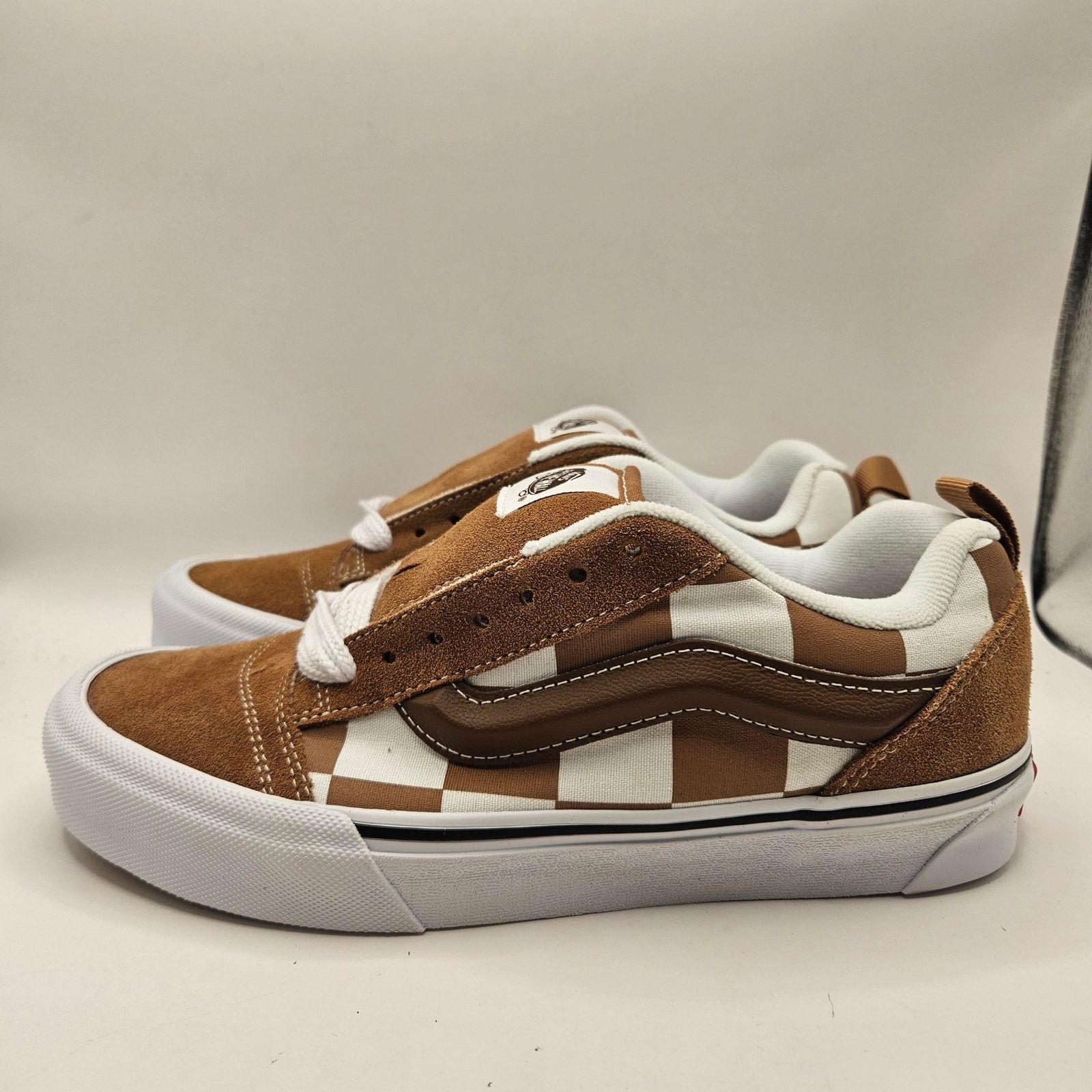 Vans VANS MEN'S 8 KNU SKOOL MEGA CHECK BROWN NWOB VN000CRPBRO Size US 8 / EU 41 - 3 Thumbnail