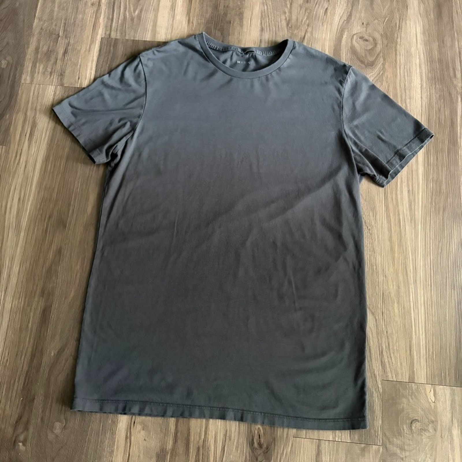 Marine Layer Marine Layer T-Shirt Men’s Size L Gray Crew Neck Size US L / EU 52-54 / 3 - 2 Thumbnail