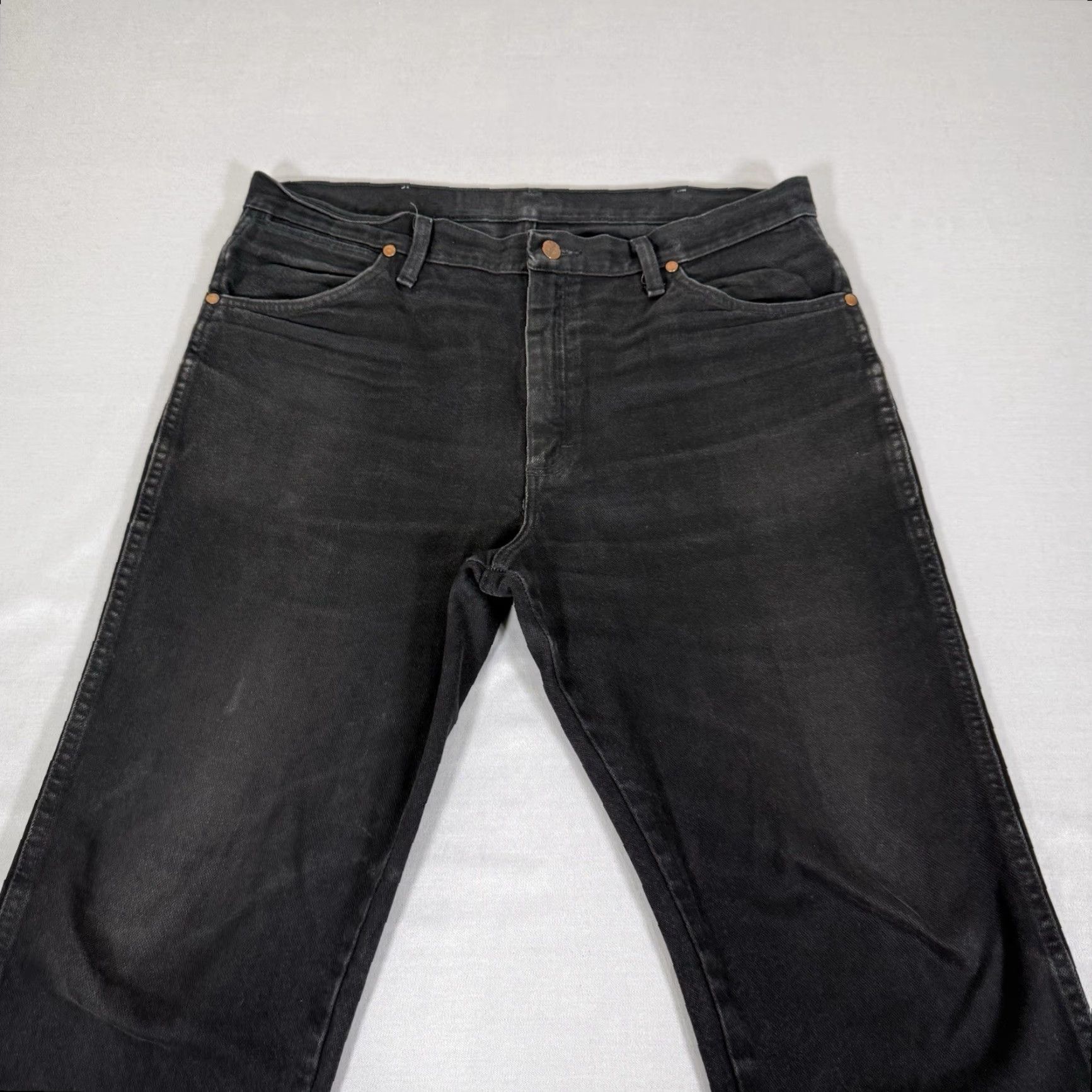 Wrangler Wrangler Jeans Slim Straight Denim Jeans 936 90s Cowboy Black 36x32 Mens Regular Leather Logo Embroidered USA Size US 36 / EU 52 - 2 Thumbnail