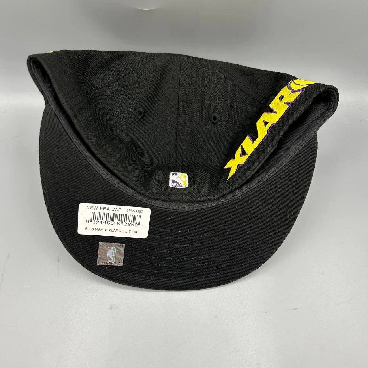 New Era Los Angeles LA Lakers NBA x Xlarge Hat Men 7 1/4 Fitted Cap Size ONE SIZE - 9 Thumbnail