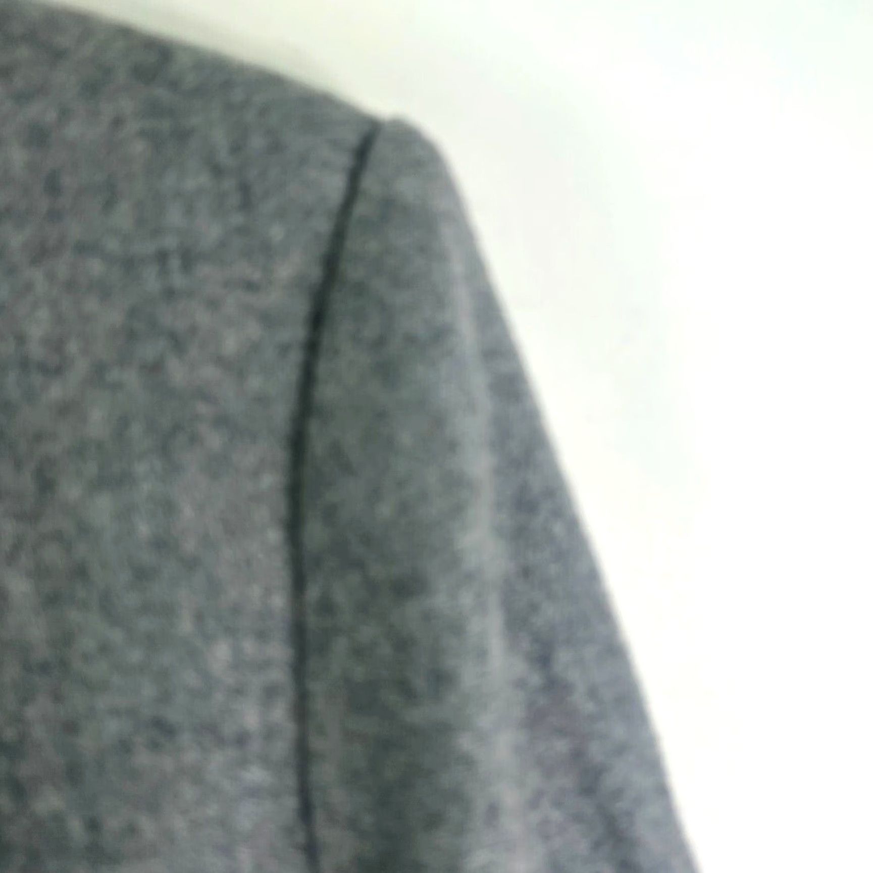 Vintage VINTAGE Grays Blazer Womens 7 Gray Wool Blend Single Breast Notch Made in Japan Size M / US 6-8 / IT 42-44 - 3 Thumbnail