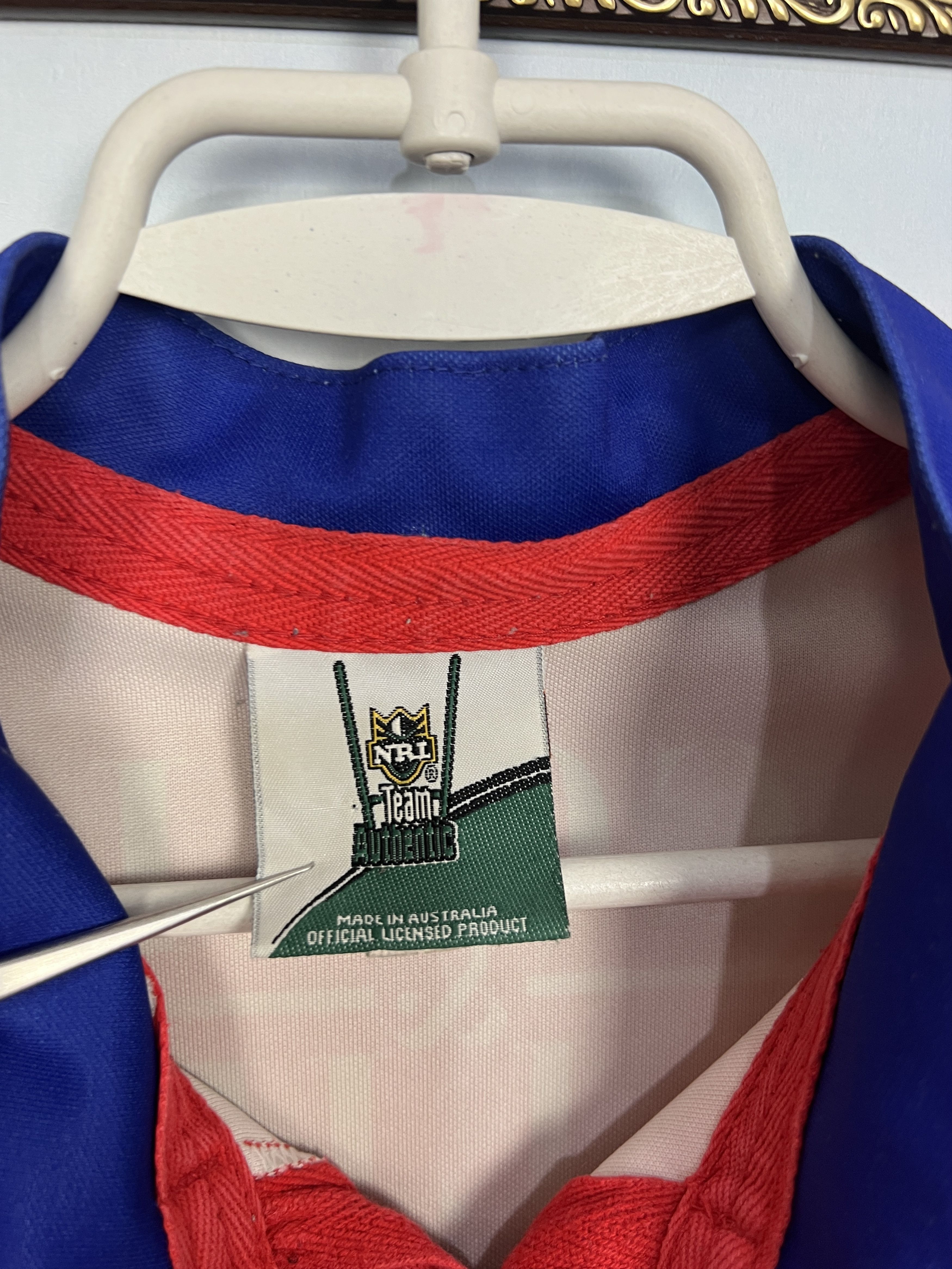Vintage Newcastle Knights NRL Rugby Union Jersey Trikot Shirt Size US L / EU 52-54 / 3 - 7 Thumbnail