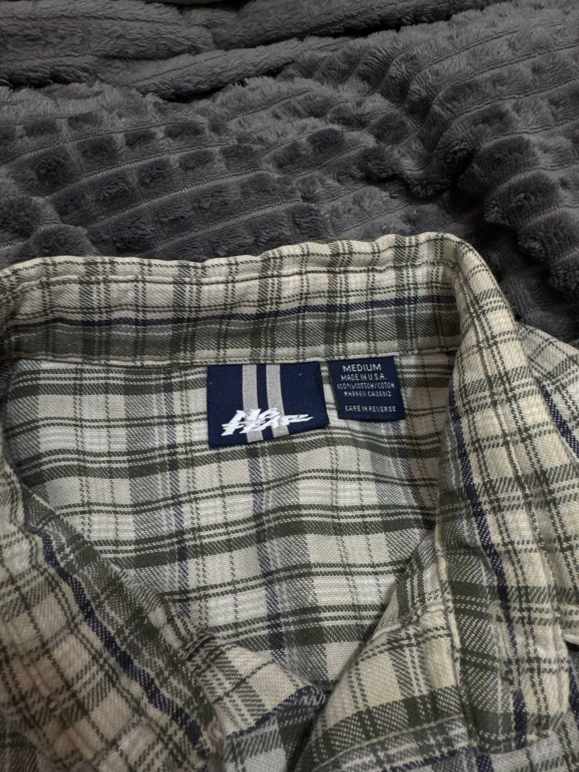 No Fear VINTAGE No Fear Button Up Shirt Men Flannel Plaid Skater Size US M / EU 48-50 / 2 - 2 Thumbnail