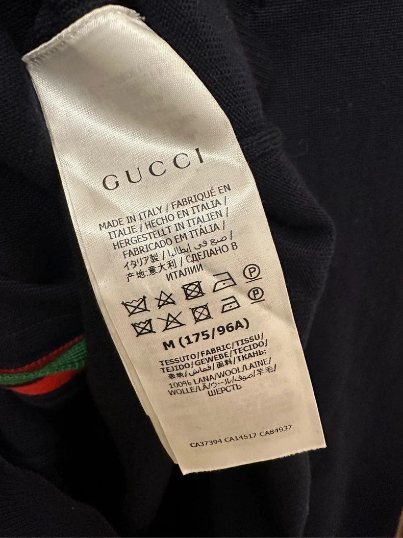 Gucci Gucci College-style V-neck sweater knitted cardigan sweate Size US M / EU 48-50 / 2 - 4 Thumbnail