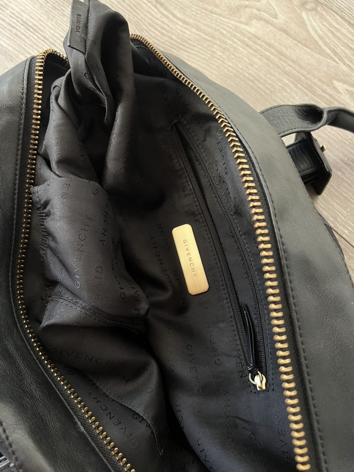 Givenchy Givenchy Black Signature Canvas Leather Boston Monogram Bag Size ONE SIZE - 22 Thumbnail
