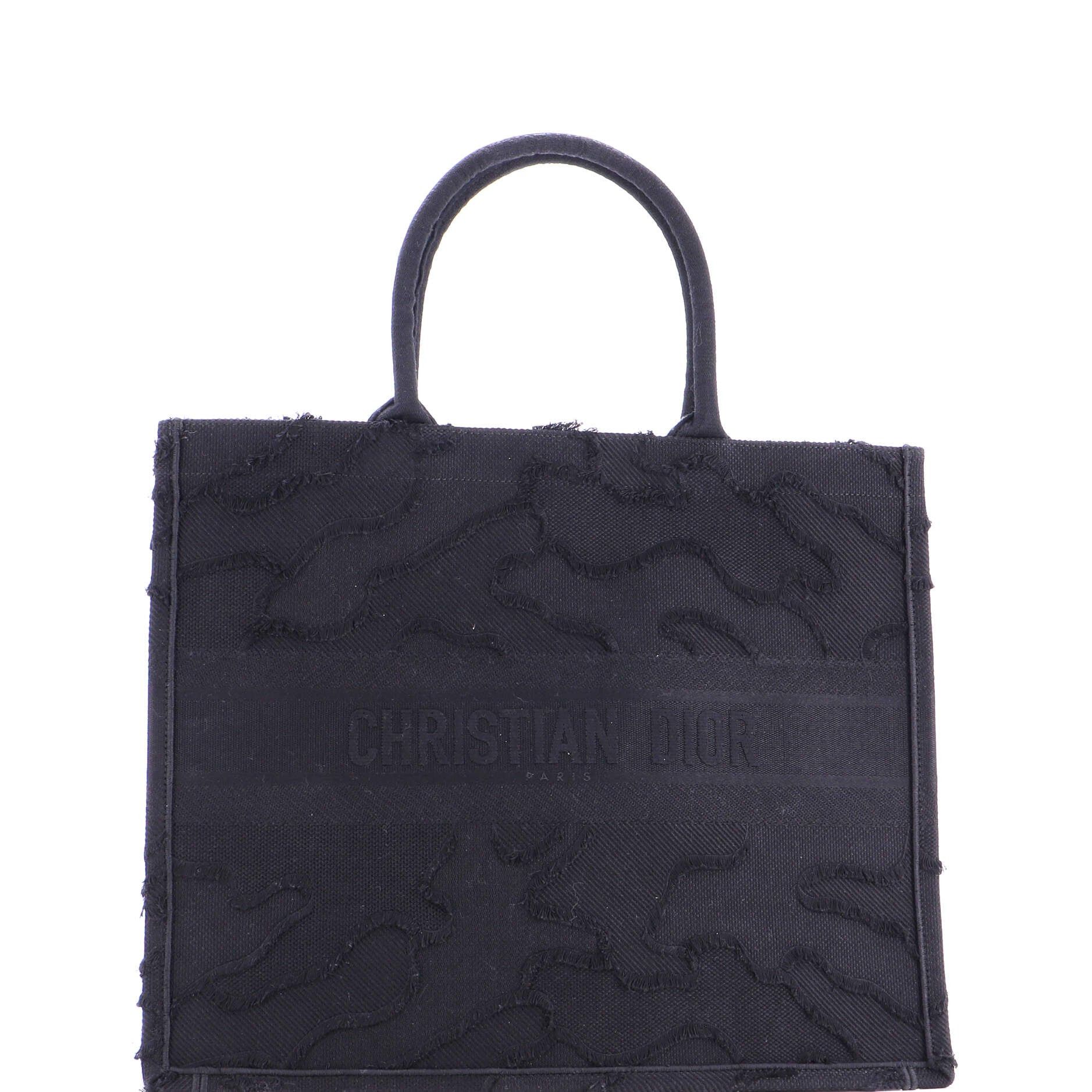 Dior Book Tote Size ONE SIZE - 1 Thumbnail