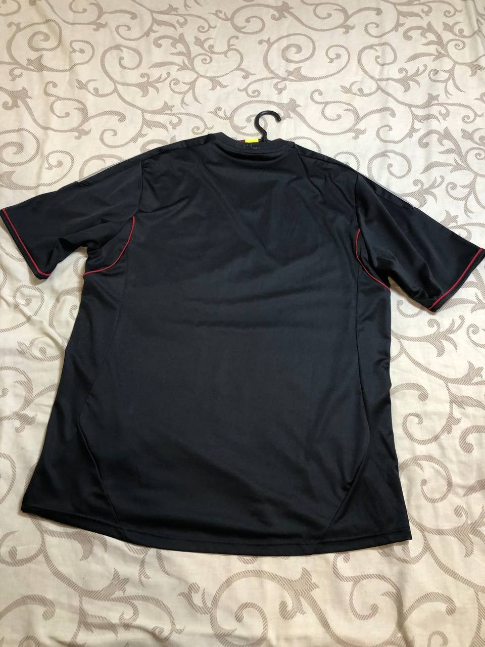 Adidas Liverpool Away Football Shirt 2011/12 Adults Adidas Size US XL / EU 56 / 4 - 6 Thumbnail