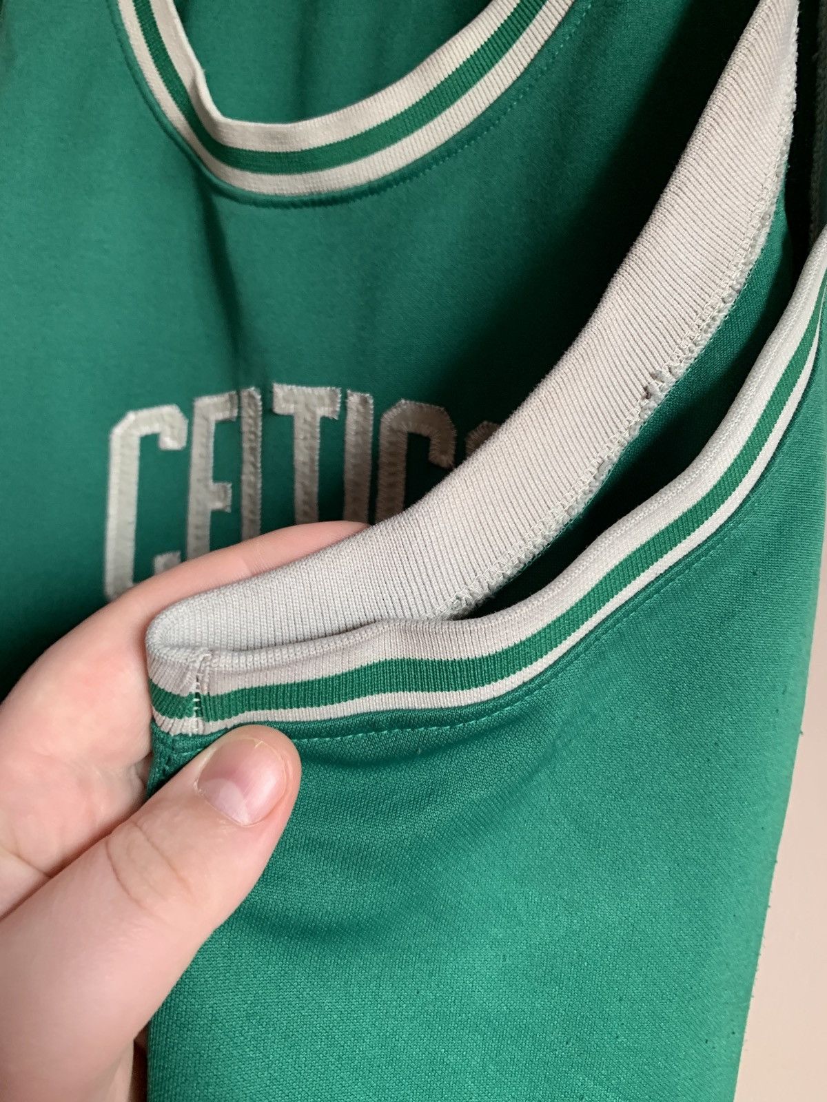 NBA × Vintage Boston Celtics Basketball Jersey NBA Retro Shirt BIRD #33 Size US XXL / EU 58 / 5 - 6 Thumbnail