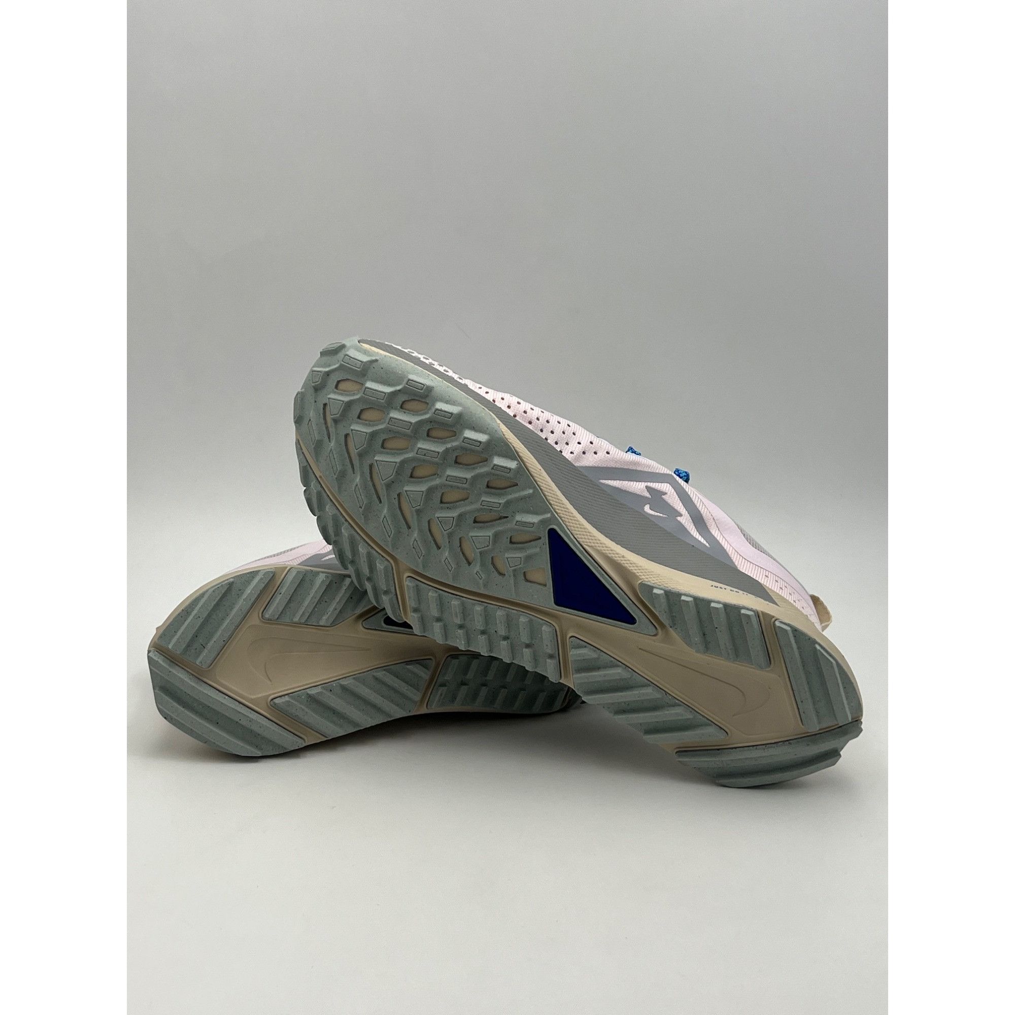 Nike Size 9 - Nike Women's React Pegasus Trail 4 Pearl Pink/Wolf Size US 9 / IT 39 - 6 Thumbnail