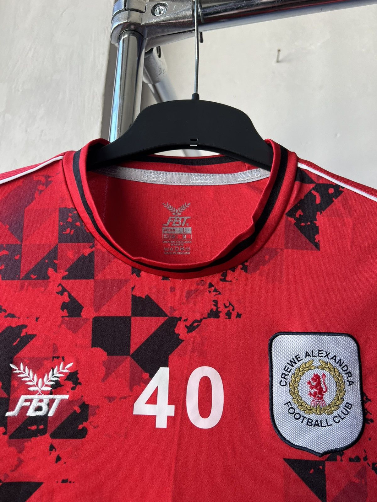Other 2021/22 CREWE ALEXANDRA TRAINING SOCCER JERSEY SHIRT M Size US M / EU 48-50 / 2 - 4 Thumbnail