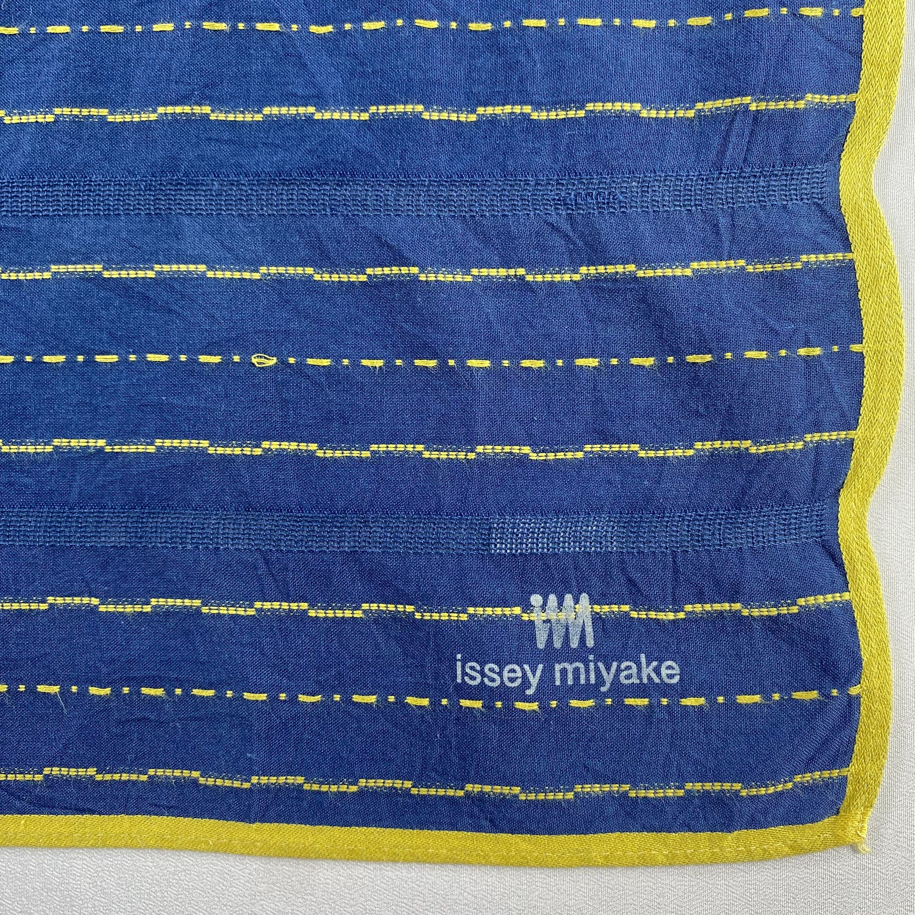Issey Miyake × Vintage Issey Miyake Bandana/ Handkerchief / Neckerchief-P1597 Size ONE SIZE - 4 Thumbnail