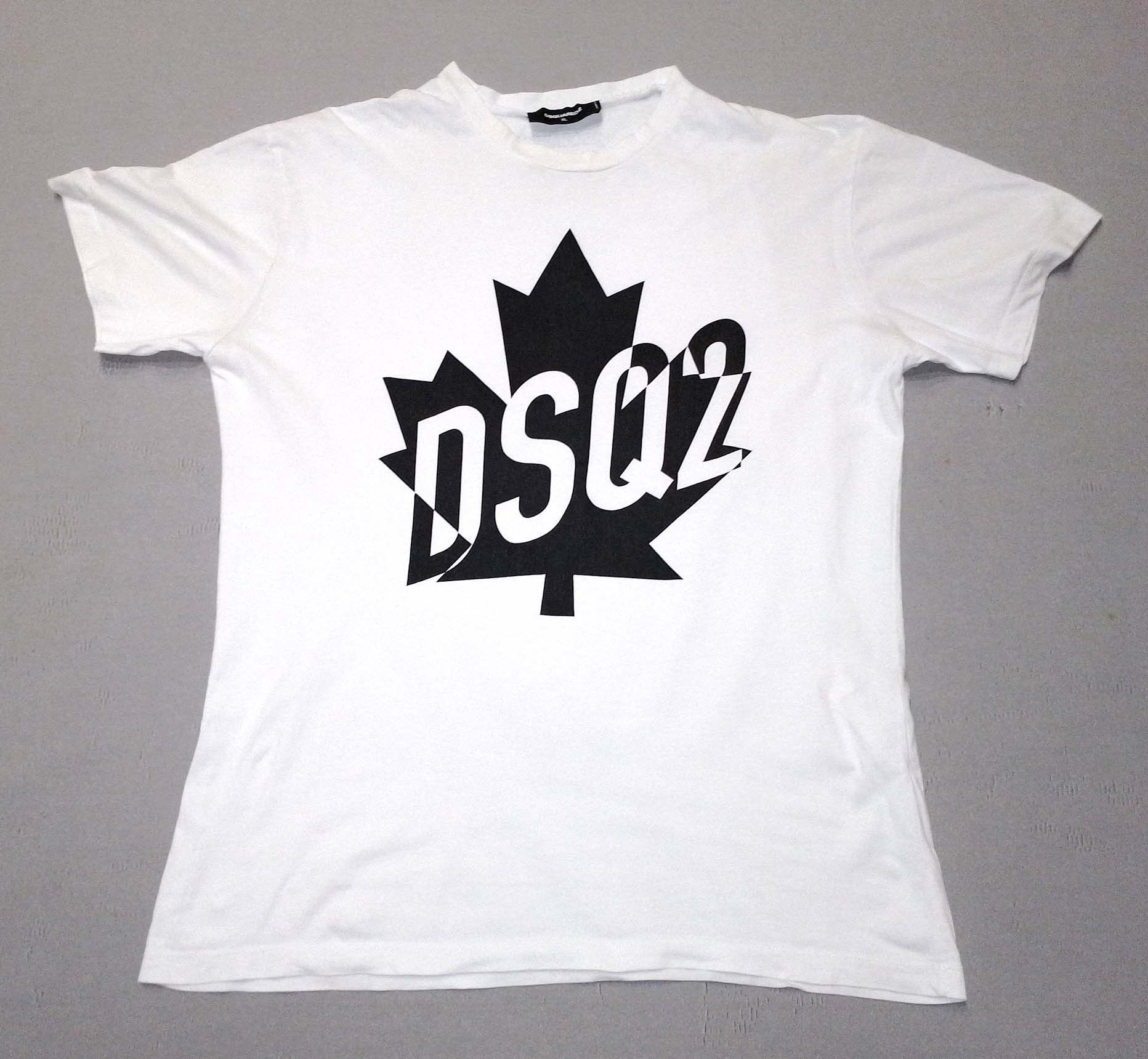 Dsquared2 Dsquared2 Logo White T-Shirt Size Mens XL S74GD0786 Size US XL / EU 56 / 4 - 1 Thumbnail