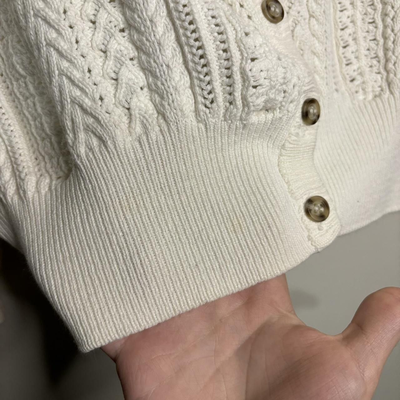 Vintage Vintage 1990s Cream Knit Boxy Cardigan Sweater Size S / US 4 / IT 40 - 2 Thumbnail