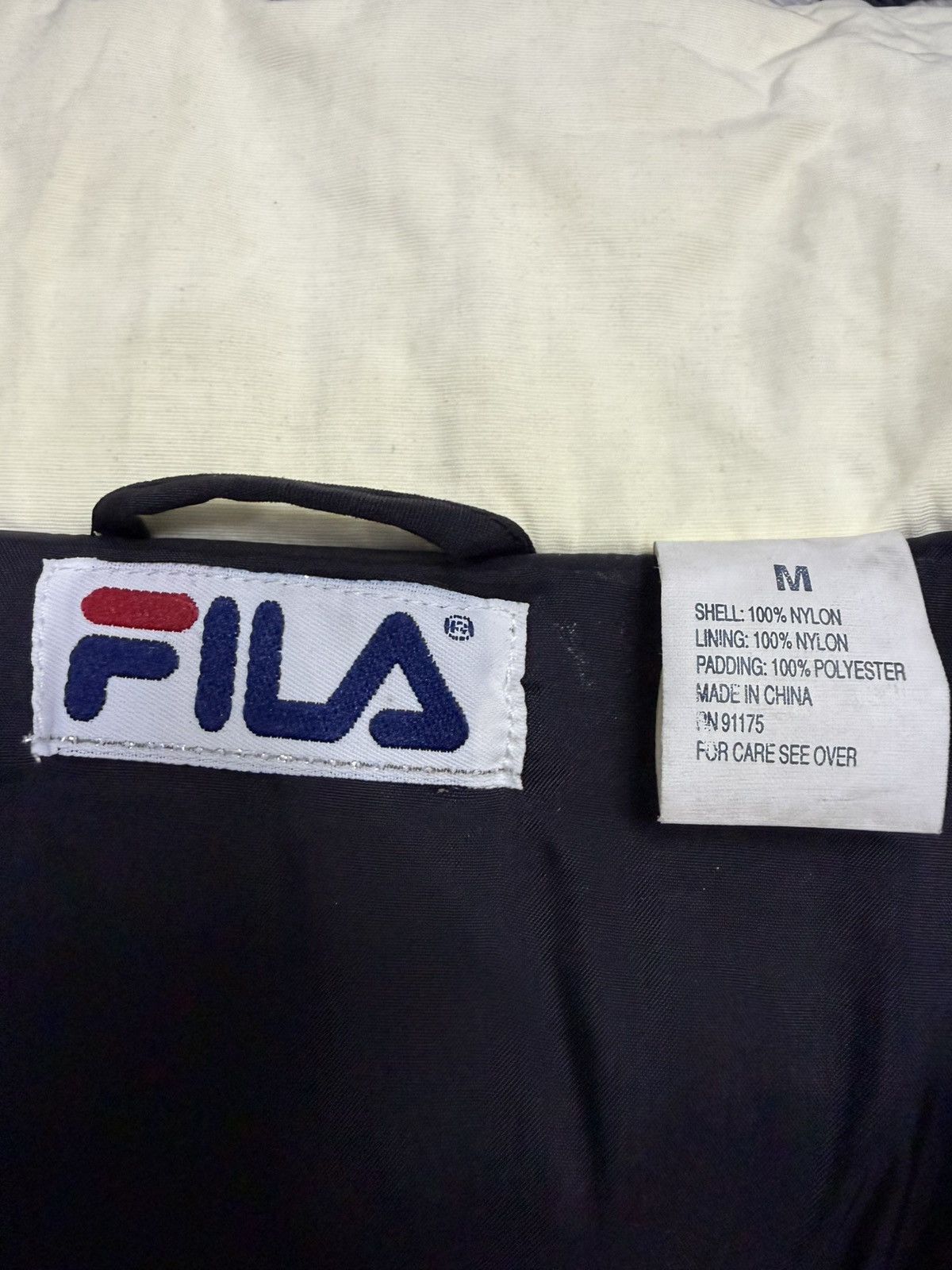 Fila Vintage Fila Italia Ski Colourblock Jacket Foldable Hoodie Size US M / EU 48-50 / 2 - 8 Thumbnail