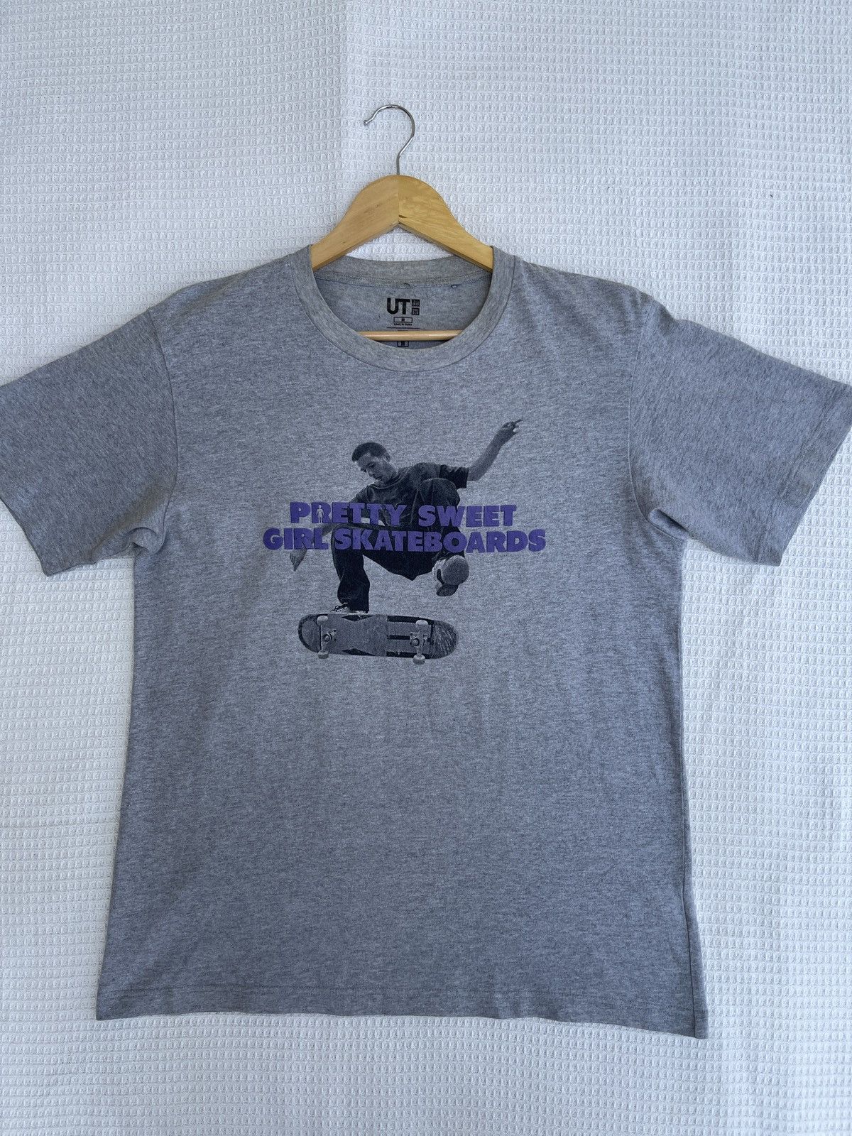 Girl Skateboards Last Drop🔥Rare🔥Girls Skateboards Pretty Sweet Uniqlo T-Shirt Size US M / EU 48-50 / 2 - 9 Thumbnail