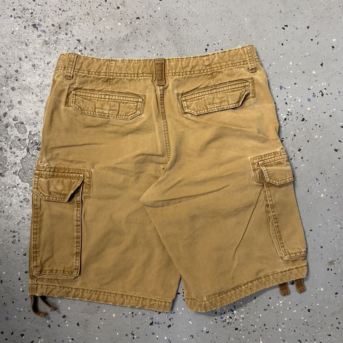 Old Navy × Vintage Vintage Old Navy Surplus Cargo Shorts 34 Military Baggy Y2K Size US 34 / EU 50 - 2 Thumbnail
