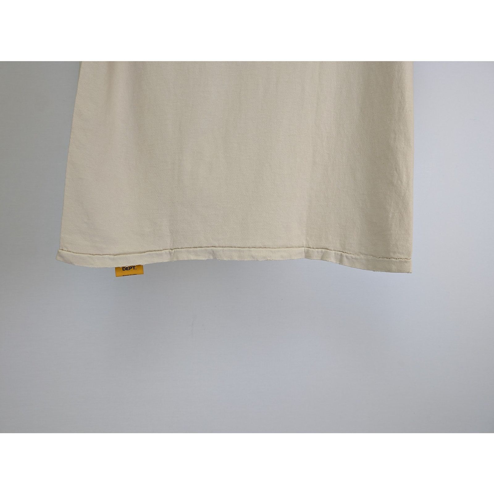 Gallery Dept. o1rshd1 Galleries are Boring without us T-Shirt in Beige Size US M / EU 48-50 / 2 - 9 Thumbnail