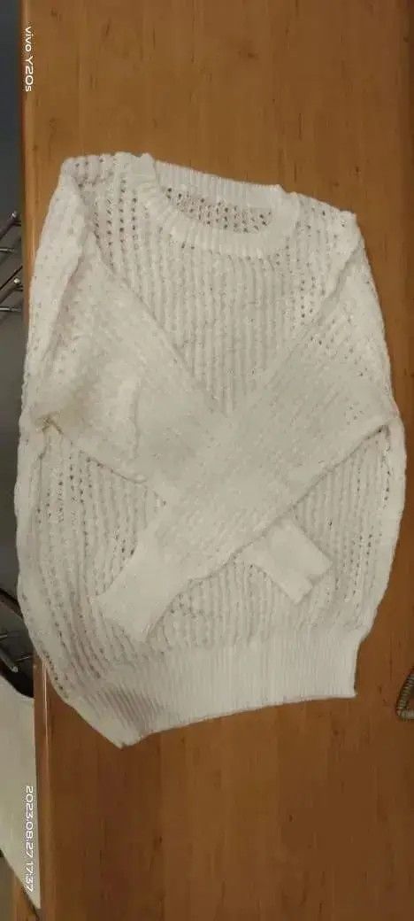 Other holey sweater Size US L / EU 52-54 / 3 - 4 Thumbnail