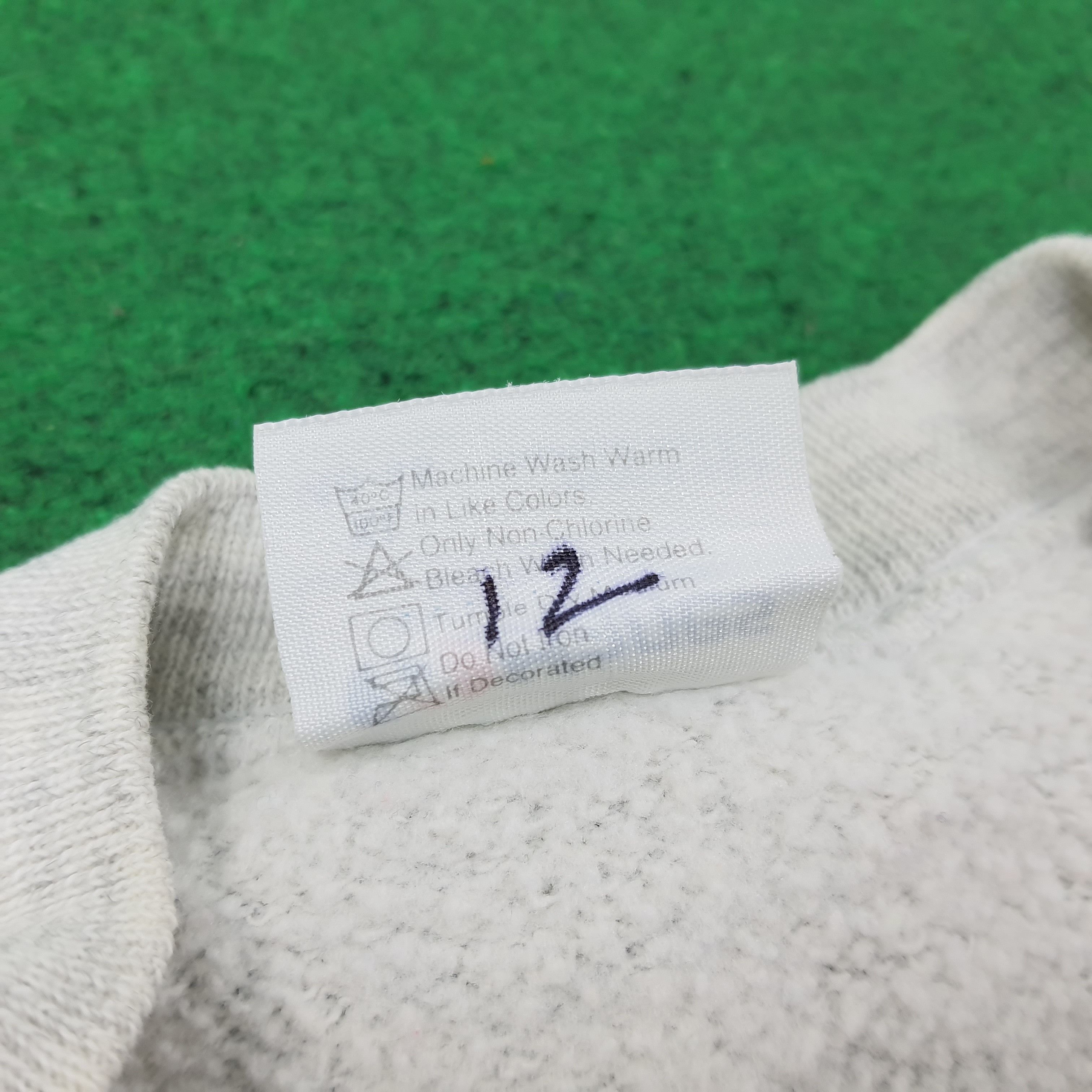 Hanes × Vintage Vintage Lake Tahoe Nature Outdoor Sweatshirt C236N7 Size US L / EU 52-54 / 3 - 6 Thumbnail