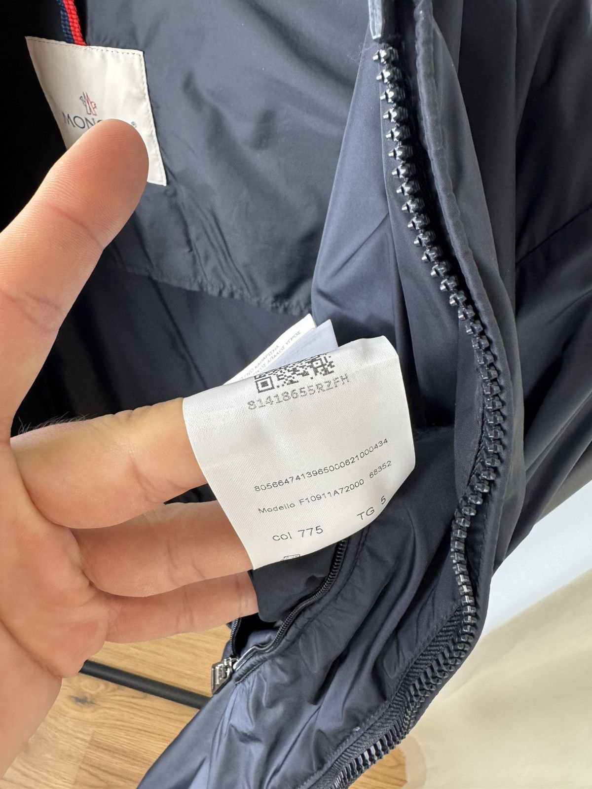 Moncler RARE - Light Moncler Reppe Rain Jacket 2024's, RRP $980 / L Size US L / EU 52-54 / 3 - 18 Thumbnail