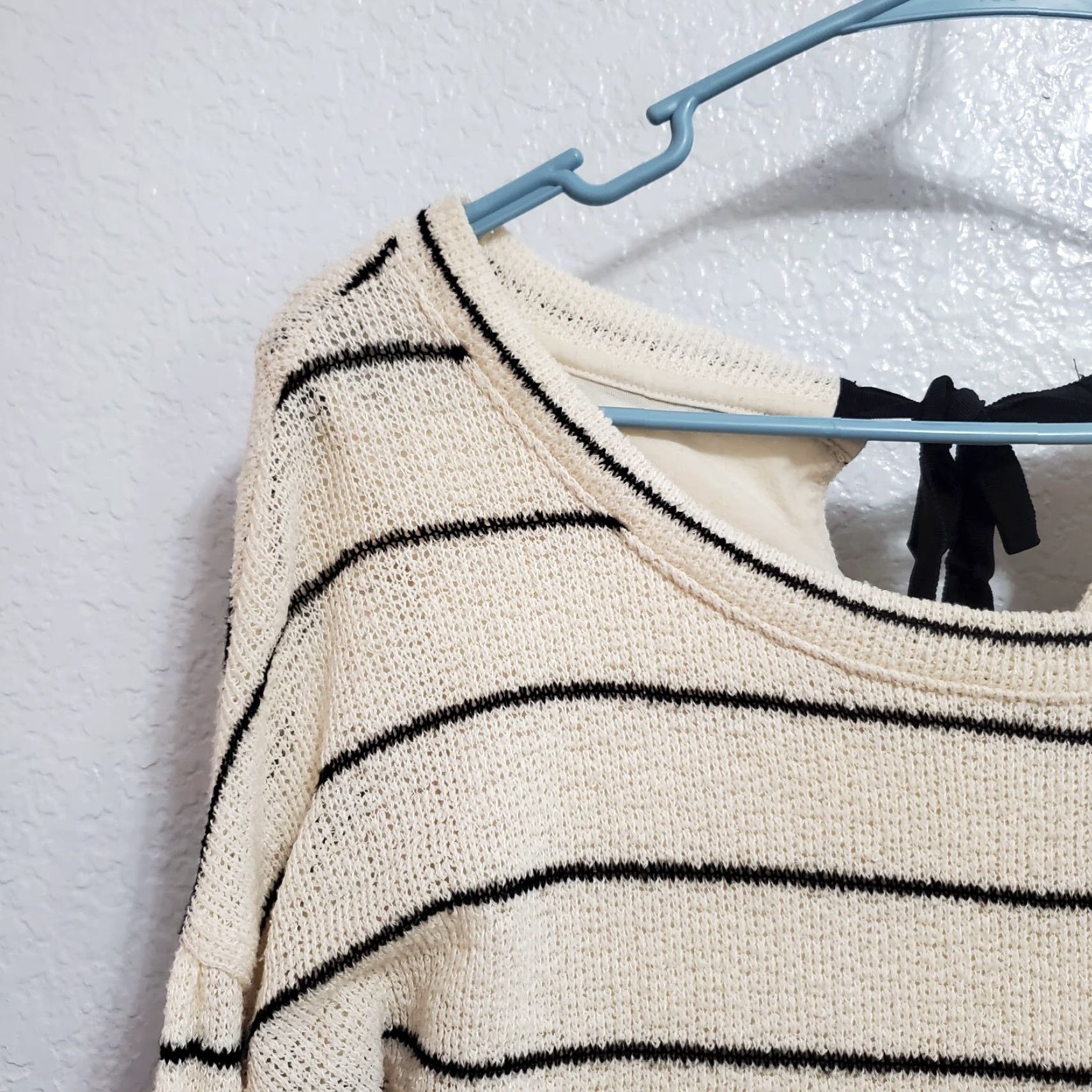 Anthropologie Anthropologie Postmark Top Women S Ivory Black Striped 3/4 Sleeve Tie Back Layered Knit Sweater Top Size S / US 4 / IT 40 - 4 Thumbnail