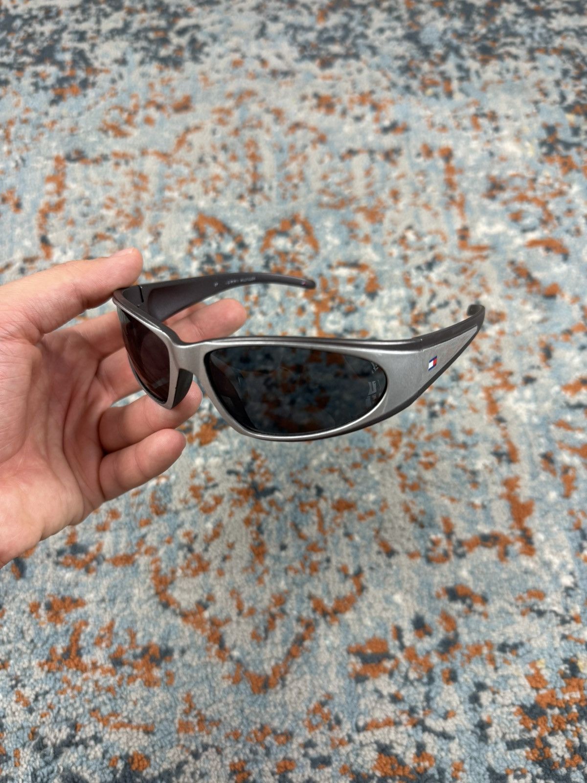Designer × Tommy Hilfiger × Vintage Vintage Y2K Tommy Hilfiger sunglasses cool rave Ali-g style Size ONE SIZE - 1 Thumbnail