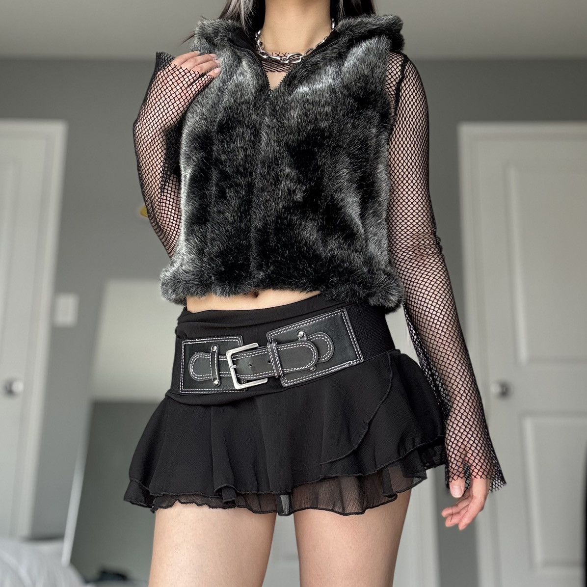 Other Vintage Grey Faux Fur Hooded Vest Size S / US 4 / IT 40 - 11 Thumbnail