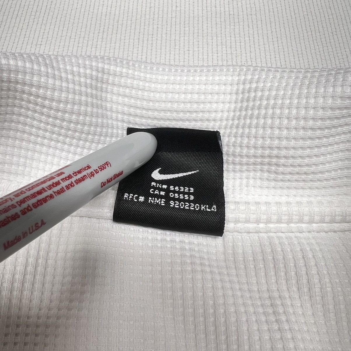 NCAA × Nike × Vintage VTG Nike Polo Shirt White UCONN Dri-Fit Elite Waffle Y2K Size US L / EU 52-54 / 3 - 10 Thumbnail