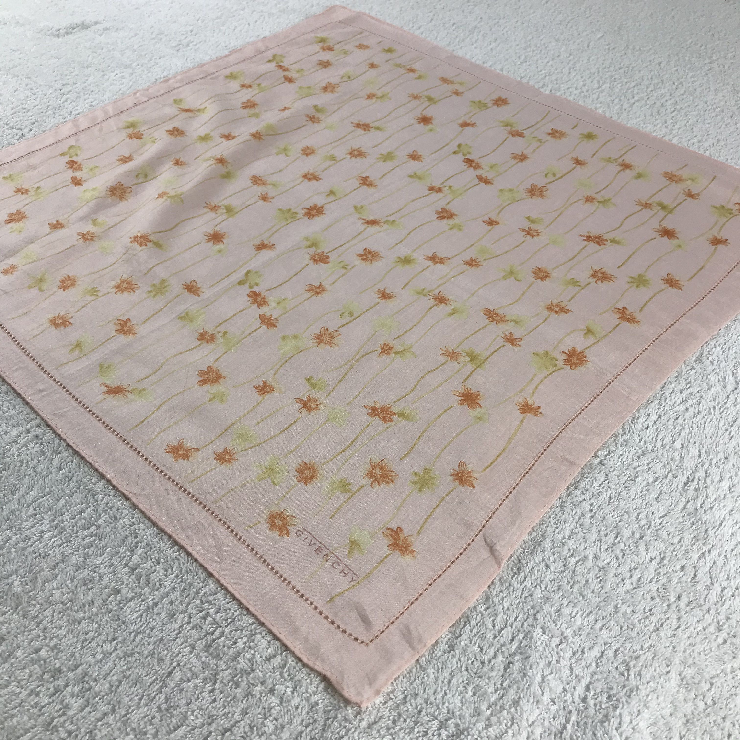 Vintage Givenchy Neckerchief / Bandana / Handkerchief Size ONE SIZE - 4 Thumbnail