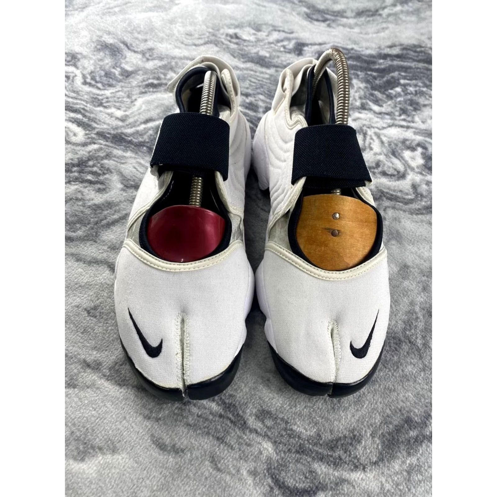 Nike VINTAGE Nike Air Rift Tabi Sandals Sneakers Sandal Men 44 White Black Nike Shoes Mens Summer Size US 11 / EU 44 - 3 Thumbnail
